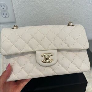 CHANEL Caviar Classic Double Flap White LGHW